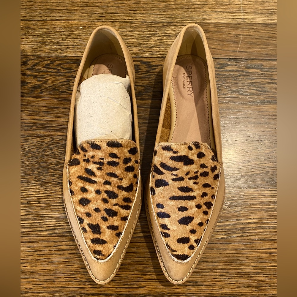 Sperry Saybrook Slip On Tan Leo